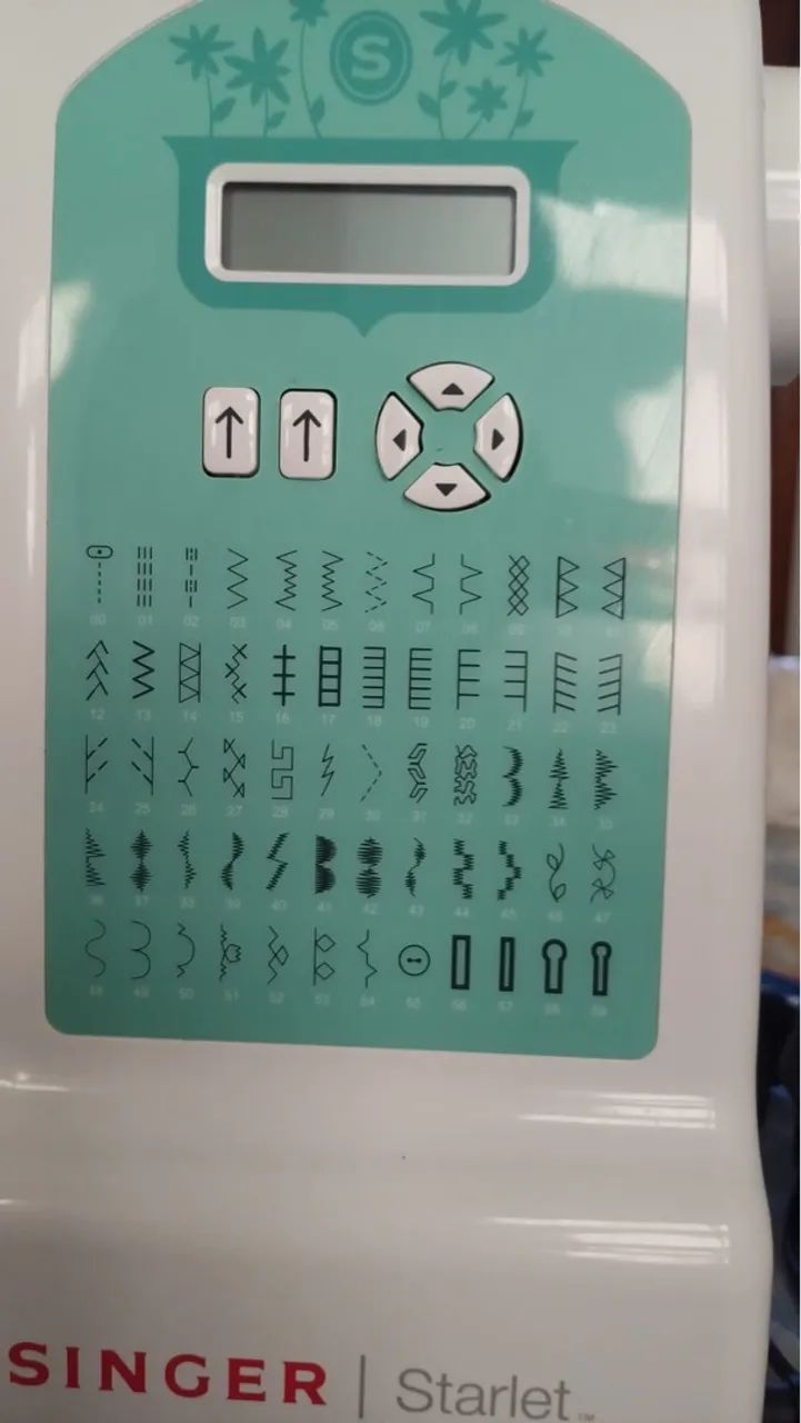 Maquina de Costura Singer Starlet64296495326467121