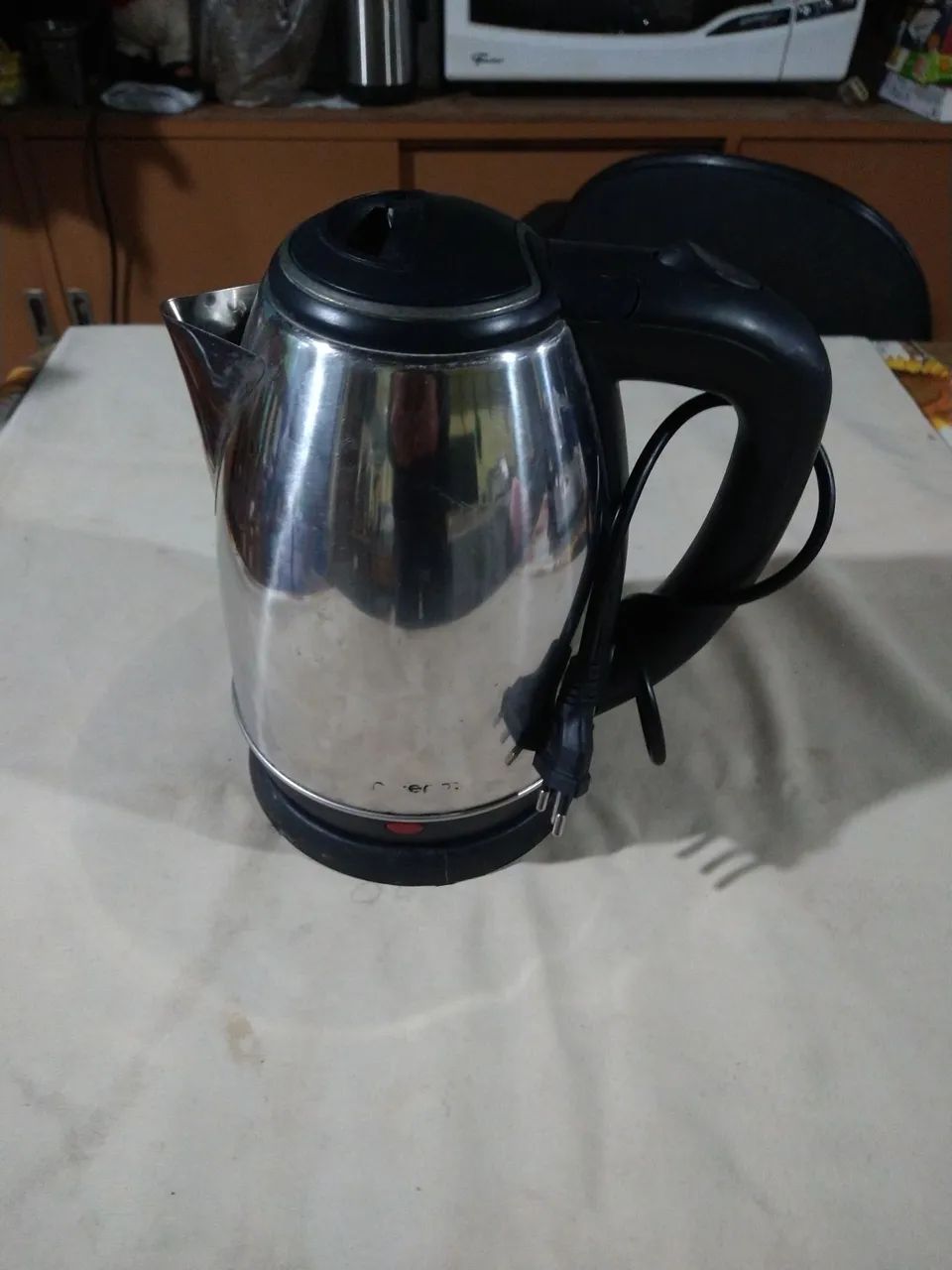 Jarra elétrica Unitermi - 220v.