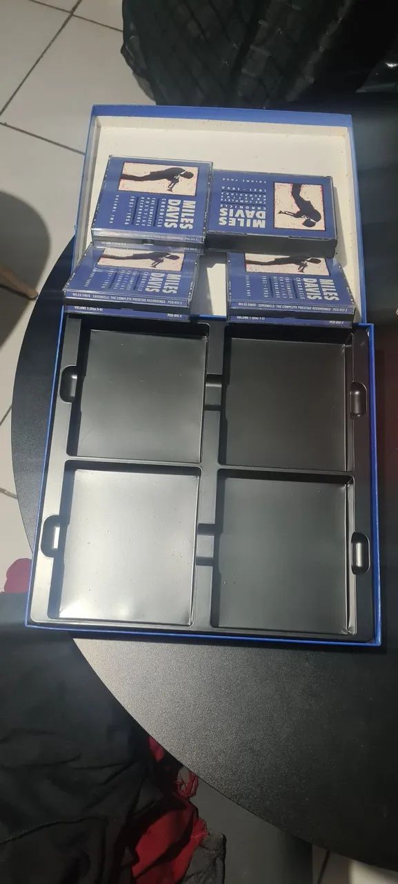 Miles Davis: Coleção Completa Com 8CD box set64551630172034123