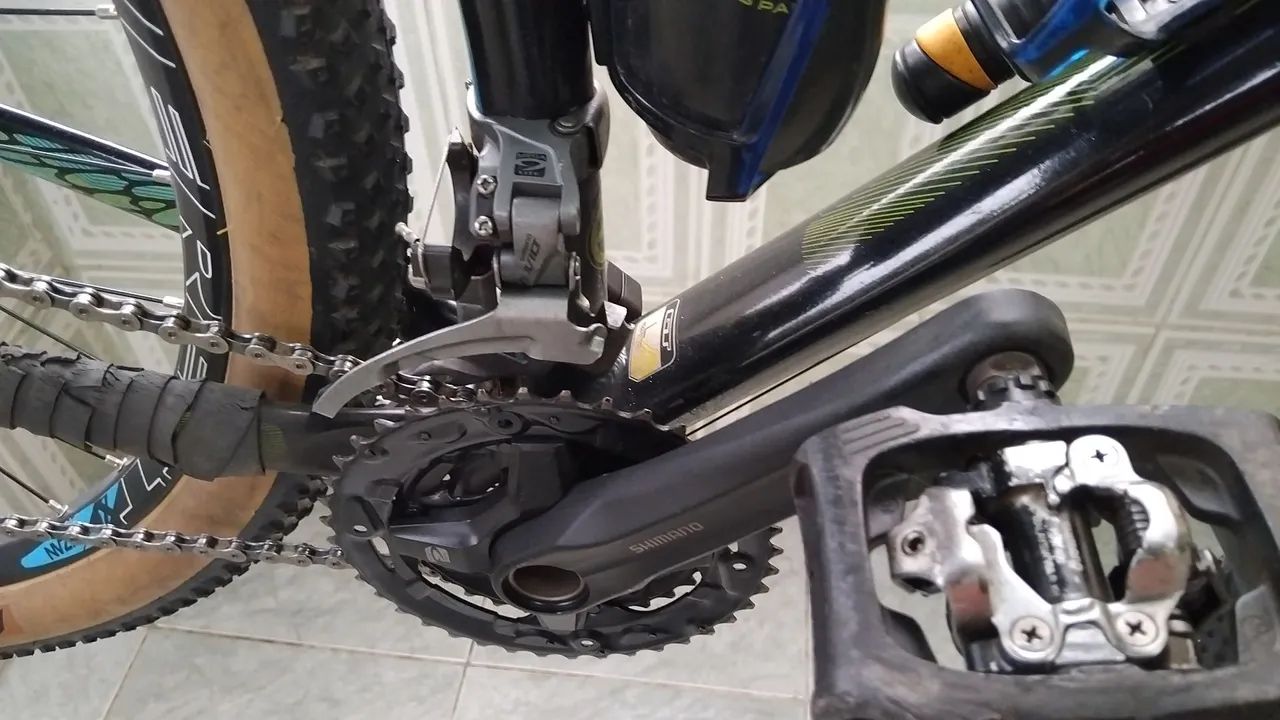 Bicicleta GT KARAKORAM aro 29 - Foto 3