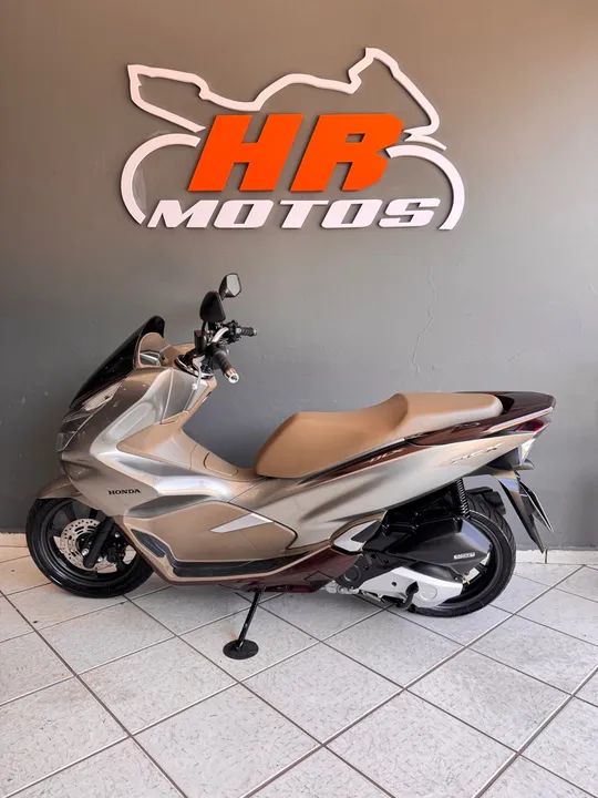 HONDA PCX DLX 2022