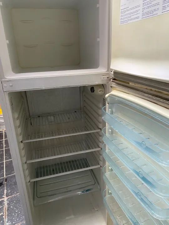 Geladeira Duplex Usada - Foto 4