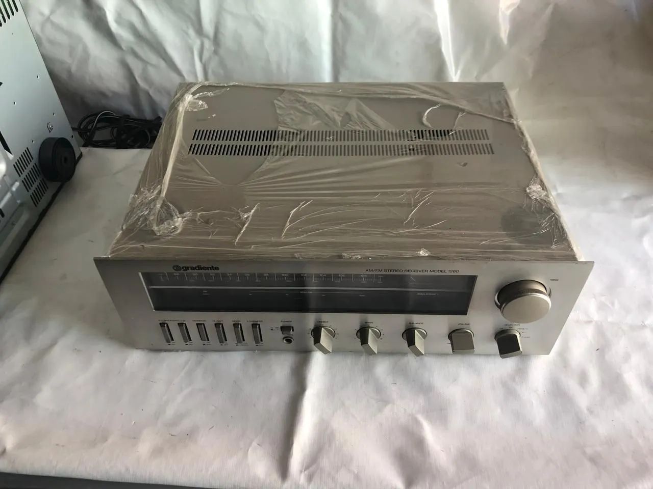 Receiver Gradiente 1260 AM/FM Stereo Vintage - Foto 3