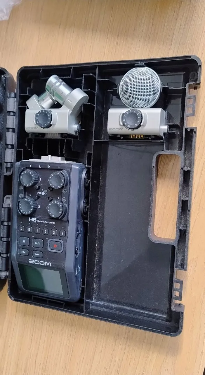 Zoom H6N Handy Recorder com Acessórios