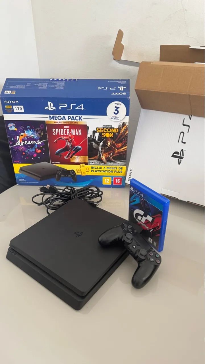 Ps4 Slim 1tb, muito bem cuidado, novinho.