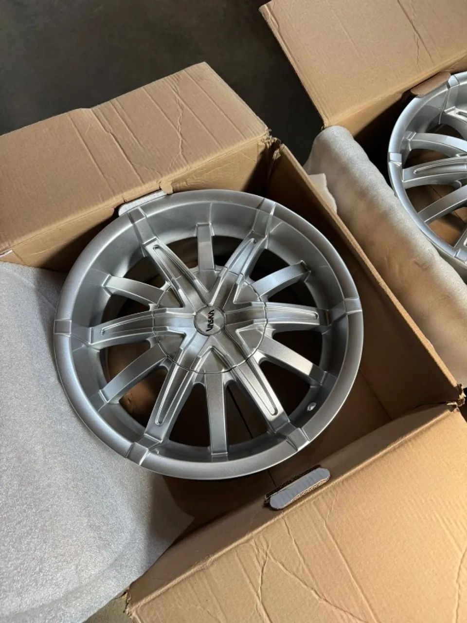 Roda Vaska VK274 Aro 17 MULTIFURO - Peças para carros, vans e