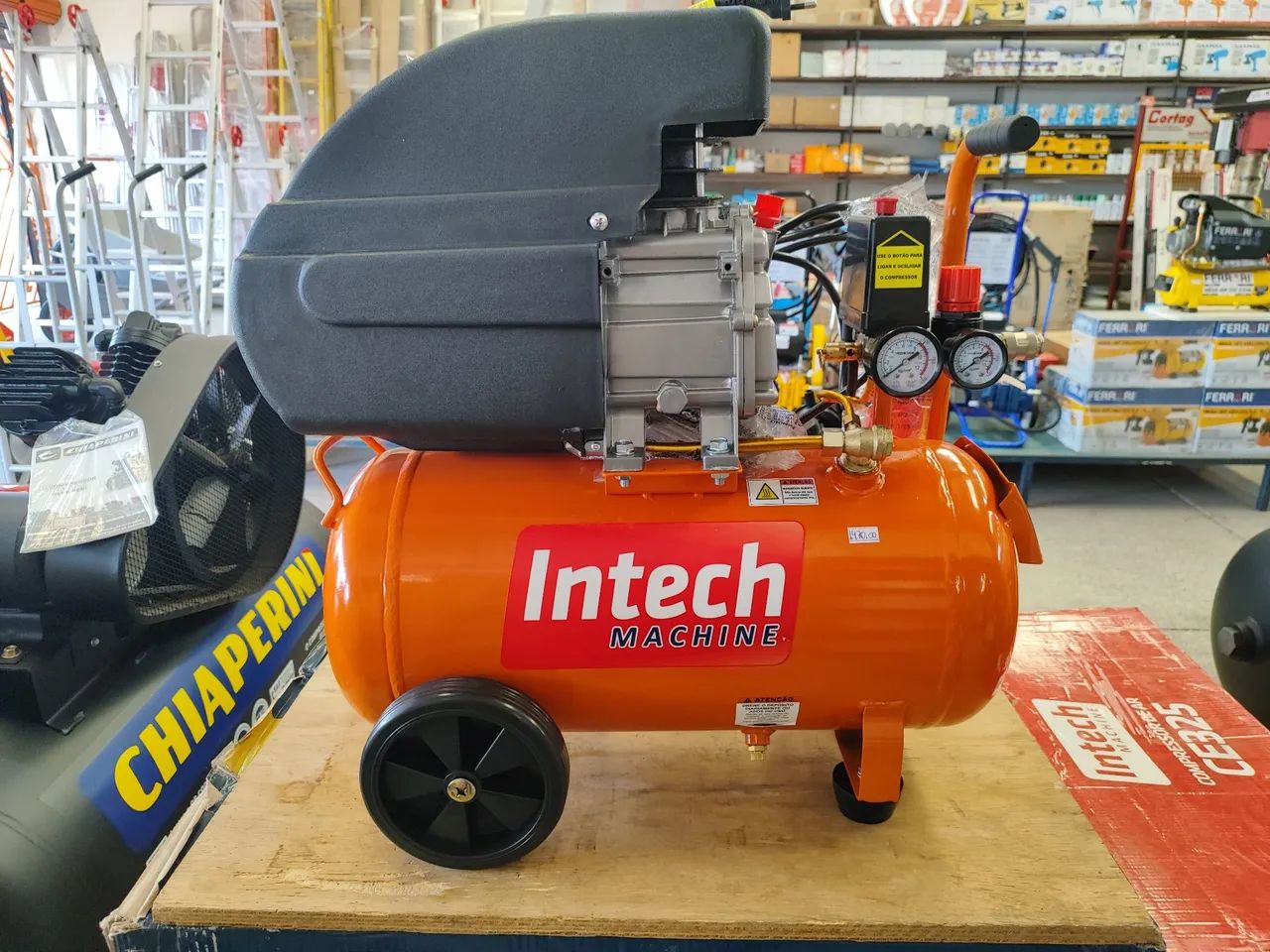 Compressor de ar 24 litros 2hp Intech 10 x sem juros 