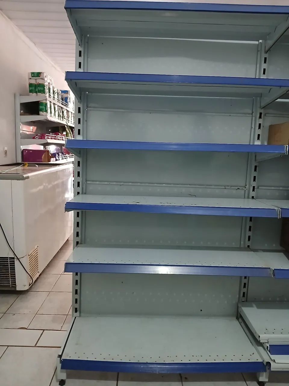 Prateleira de Aço para suepermercado (Gondolas) -  RETIRADA