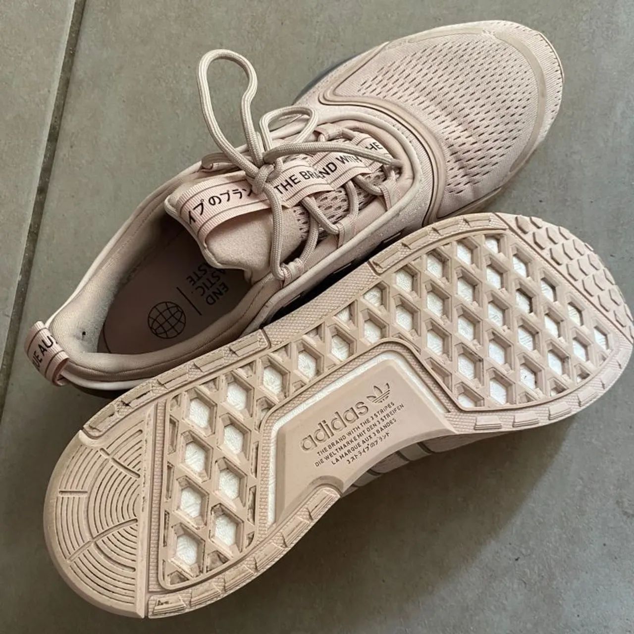 Tênis adidas NMD V3 - Foto 4