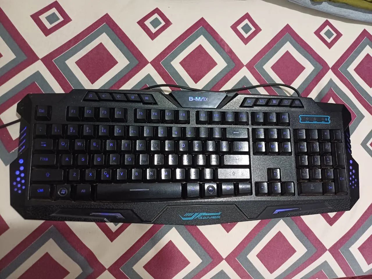 Teclado Gamer BMAX USB