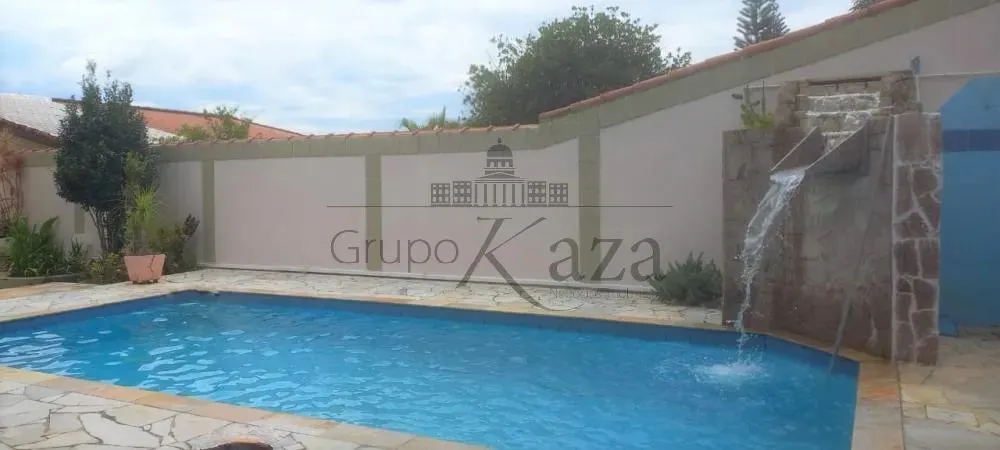 Casa assobradada, Urbanova Sjc Condomínio Morada da Serra, 3 Quartos, Área Gourmet, Piscin