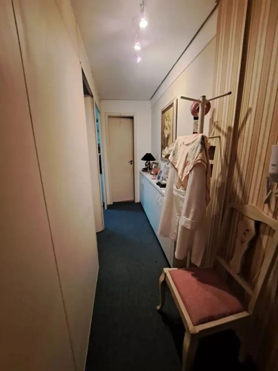 Nyon imóveis aluga sala comercial com área privativa de 26,86 m², dividida em hall de entr - Foto 3