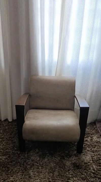 Poltrona de Couro linda e de qualidade $400 - Foto 2