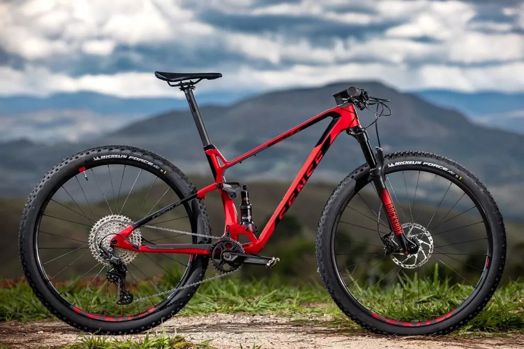 Bike Aro 29 Sense Invictus Carbon Pro 