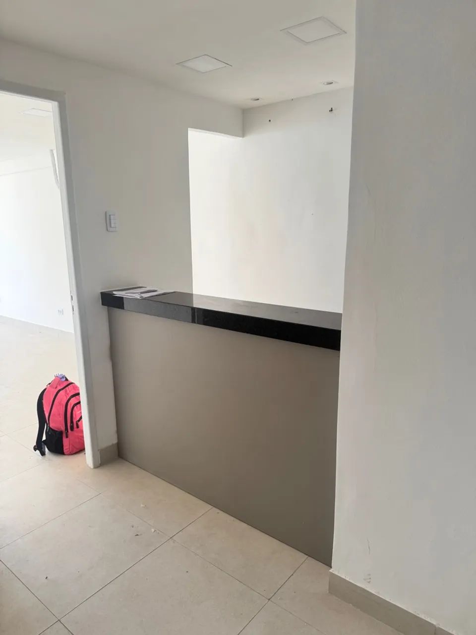 ALUGO SALA COMERCIAL - CENTRO DO RECIFE  - Foto 2