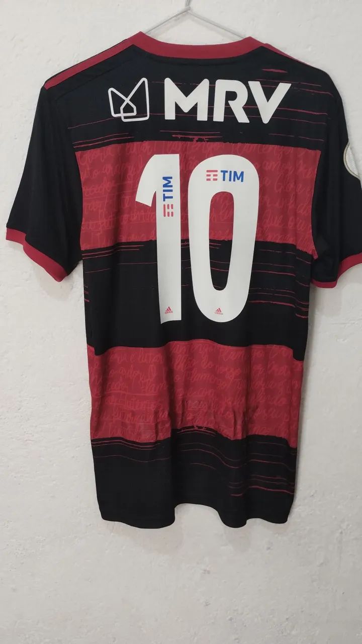 Camisa Flamengo  tem detalhes 