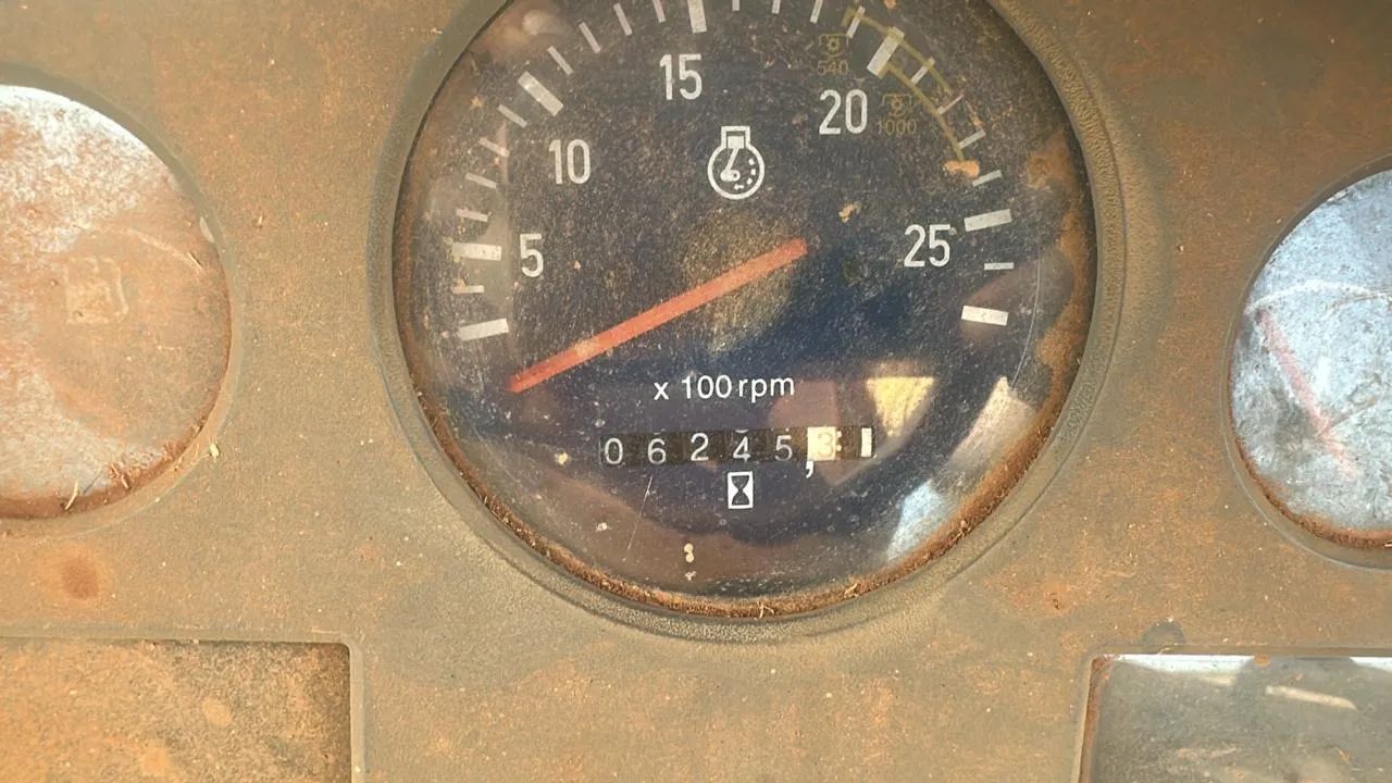 Trator valtra Bm 110  - Foto 2