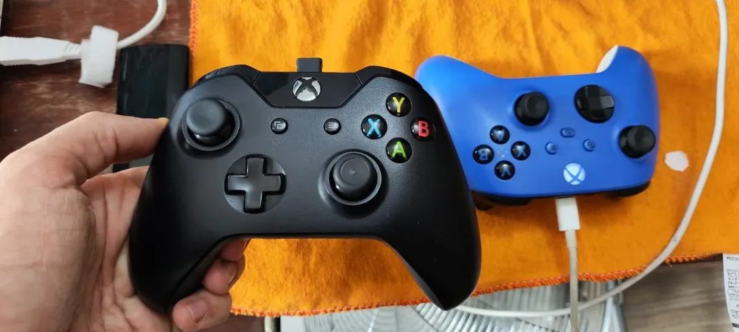 Xbox Series X com 2 Controles - Foto 6