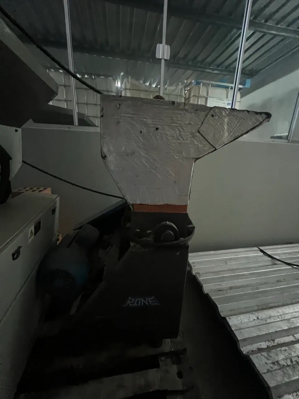 Moinho para moer materiais 