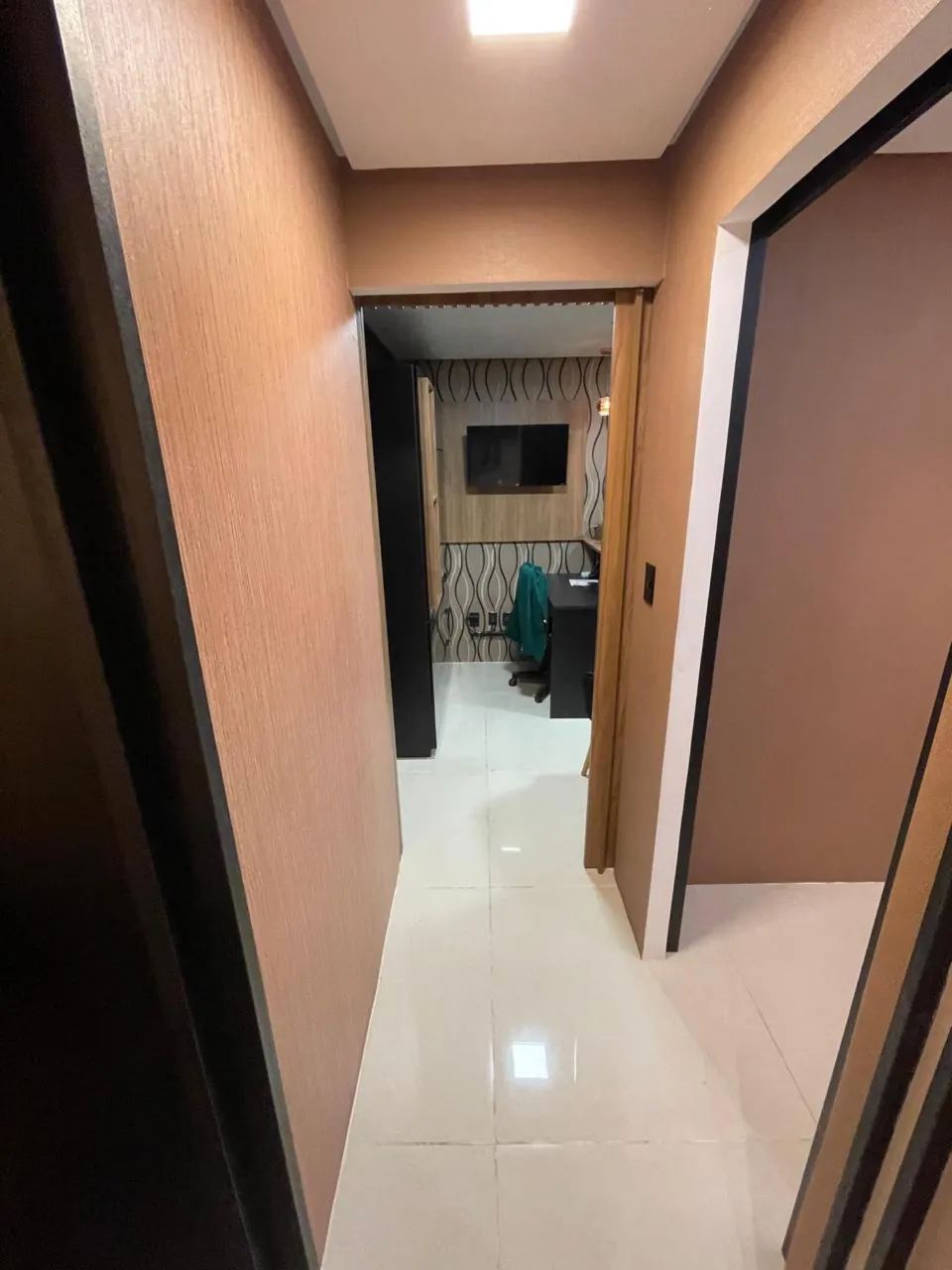 Aluga-se Sala Comercial Empresarial Humberto Lobo - Foto 4