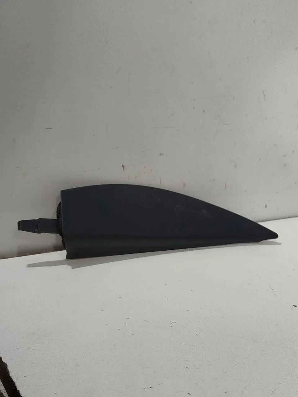 Moldura Interna Traseira Lado Esq Etios 2013/2020 674880d090