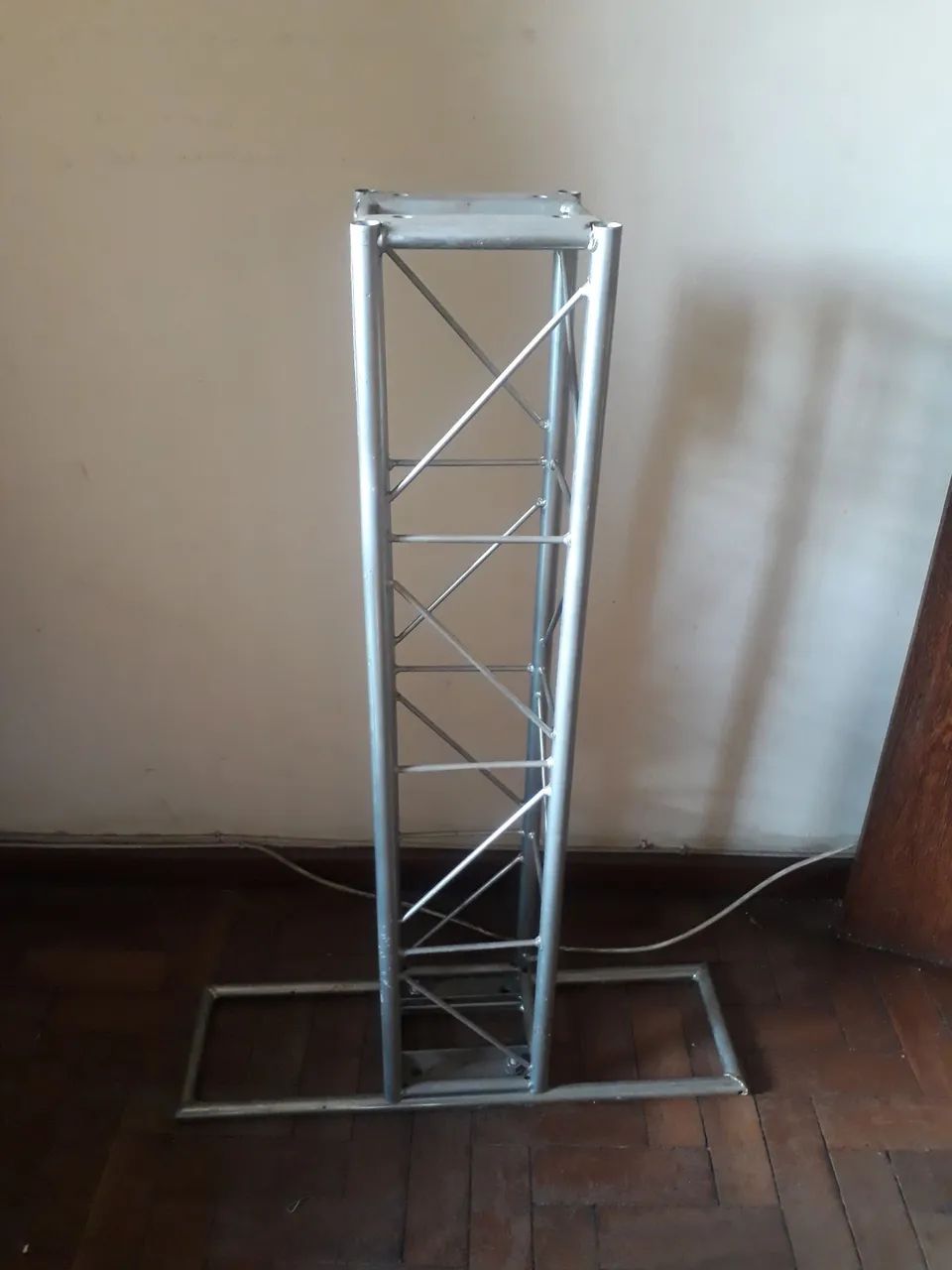 Iluminação.  Torre/Pedestal de iluminação  - Foto 2