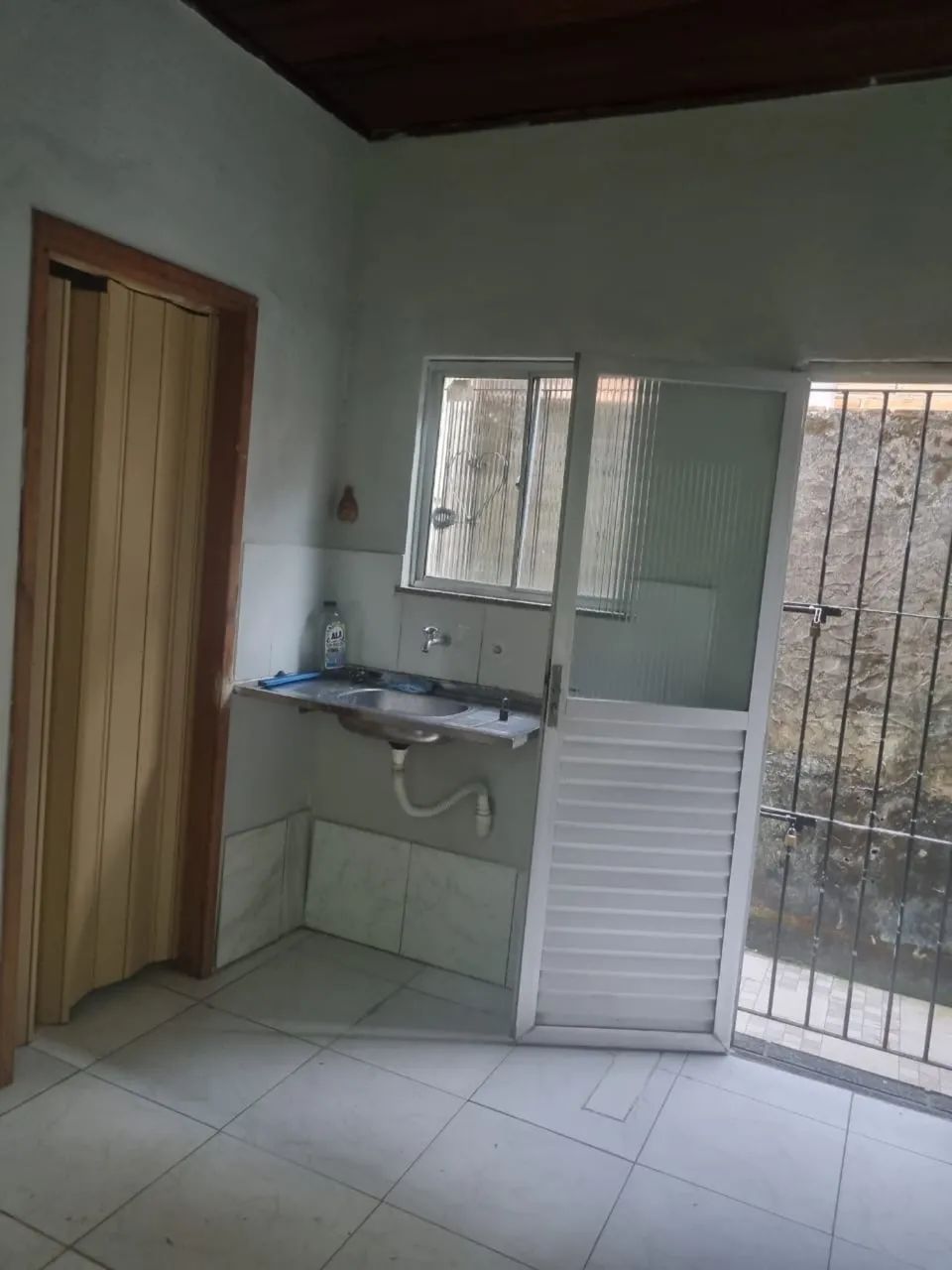Aluga-se Kitnet próx. Doca - Foto 2