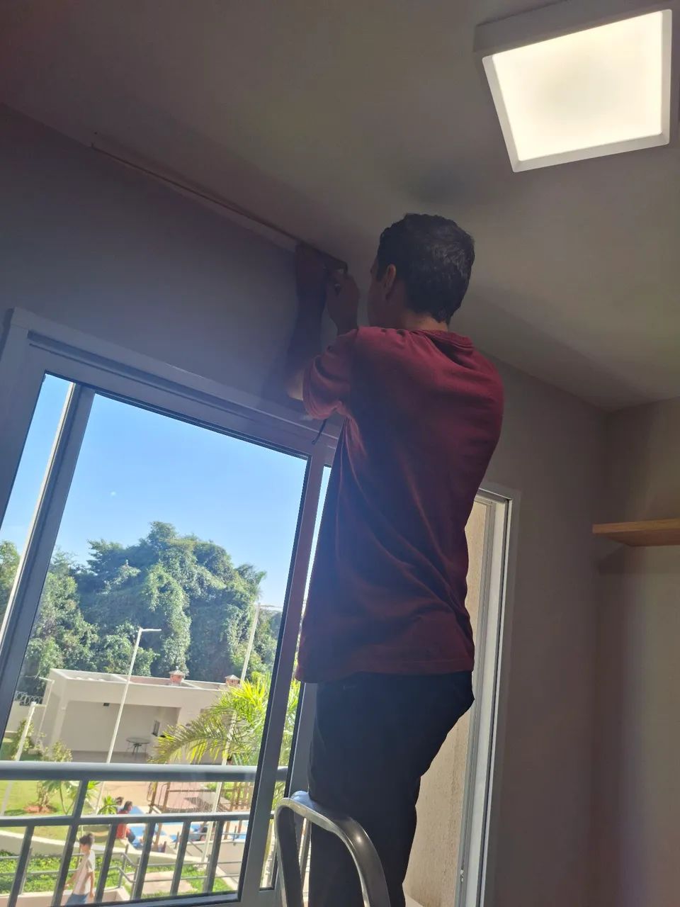 Instalação de cortinas, persianas e papel de parede - Foto 4