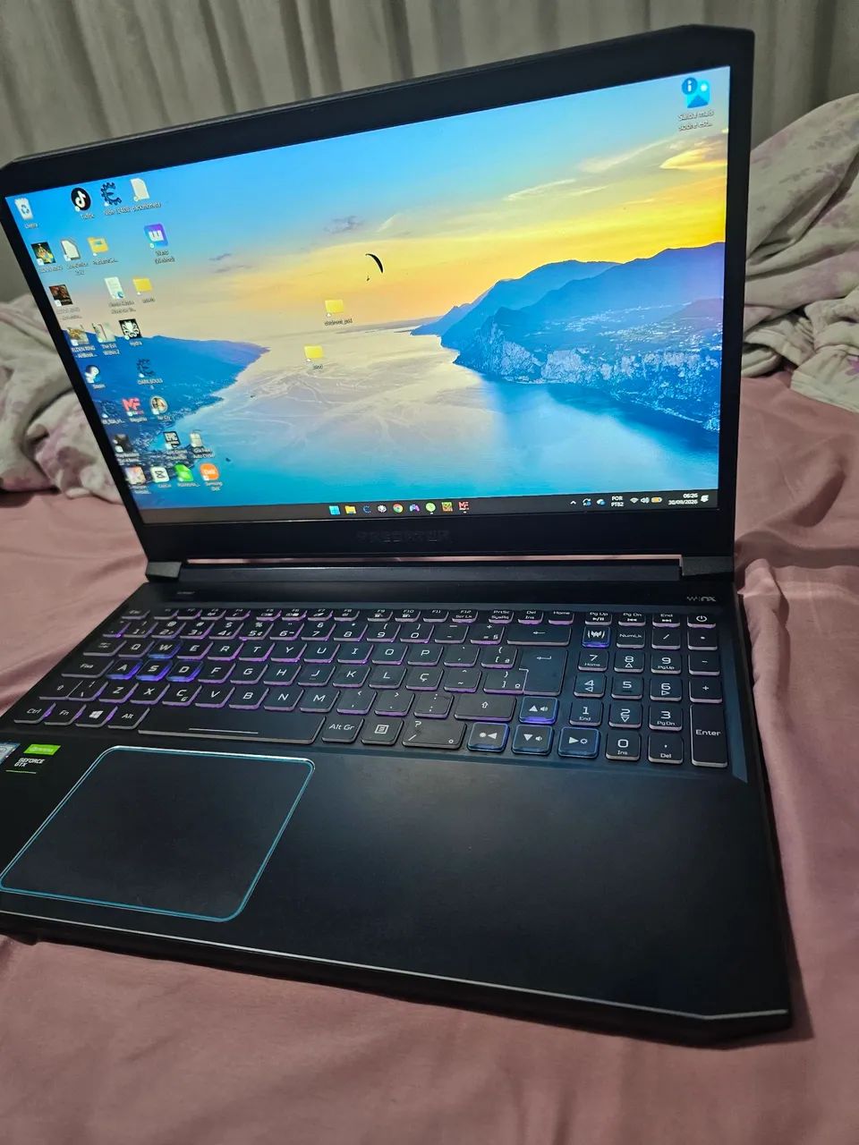 Notebook Predator hélios 300 Placa de vídeo 1660 ti