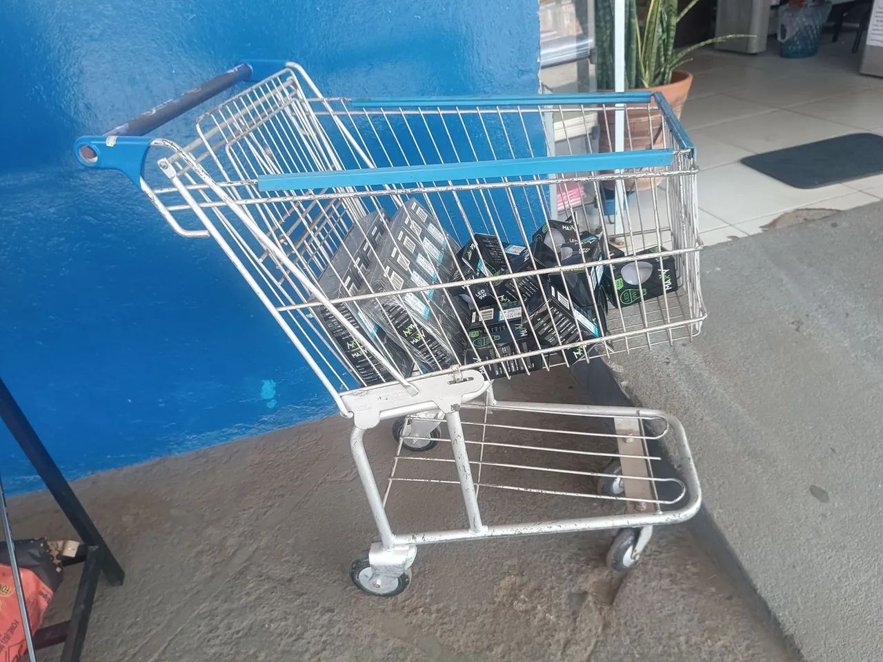 Carrinho de mercado  - Foto 4