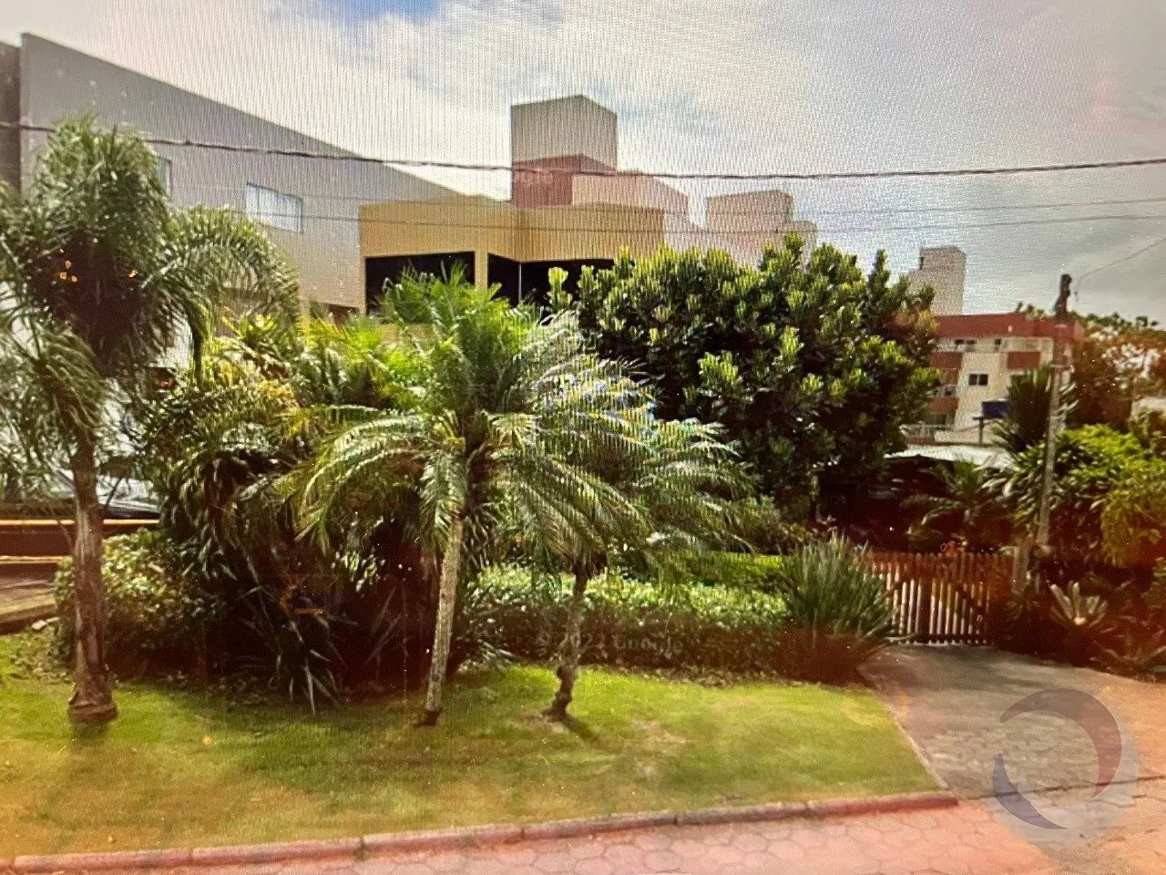 Terreno de 555.93m² no bairro Jurerê