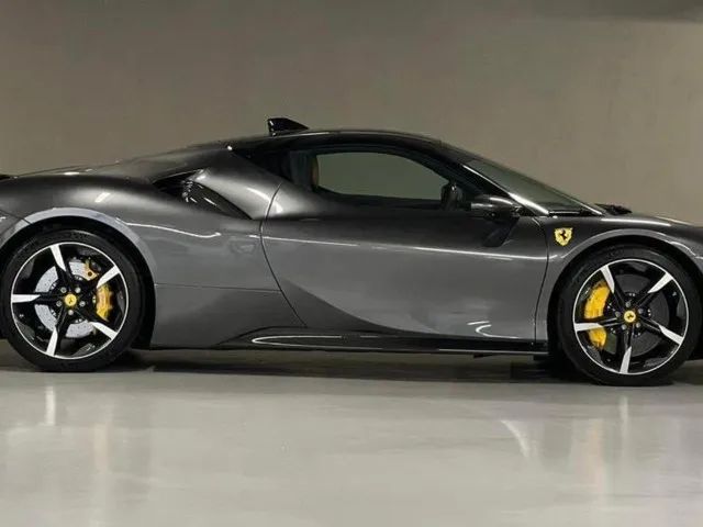 Ferrari SF