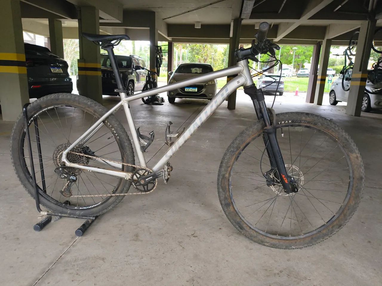 Bike Specialized rockhopper comp XL com upgrades  - Foto 2