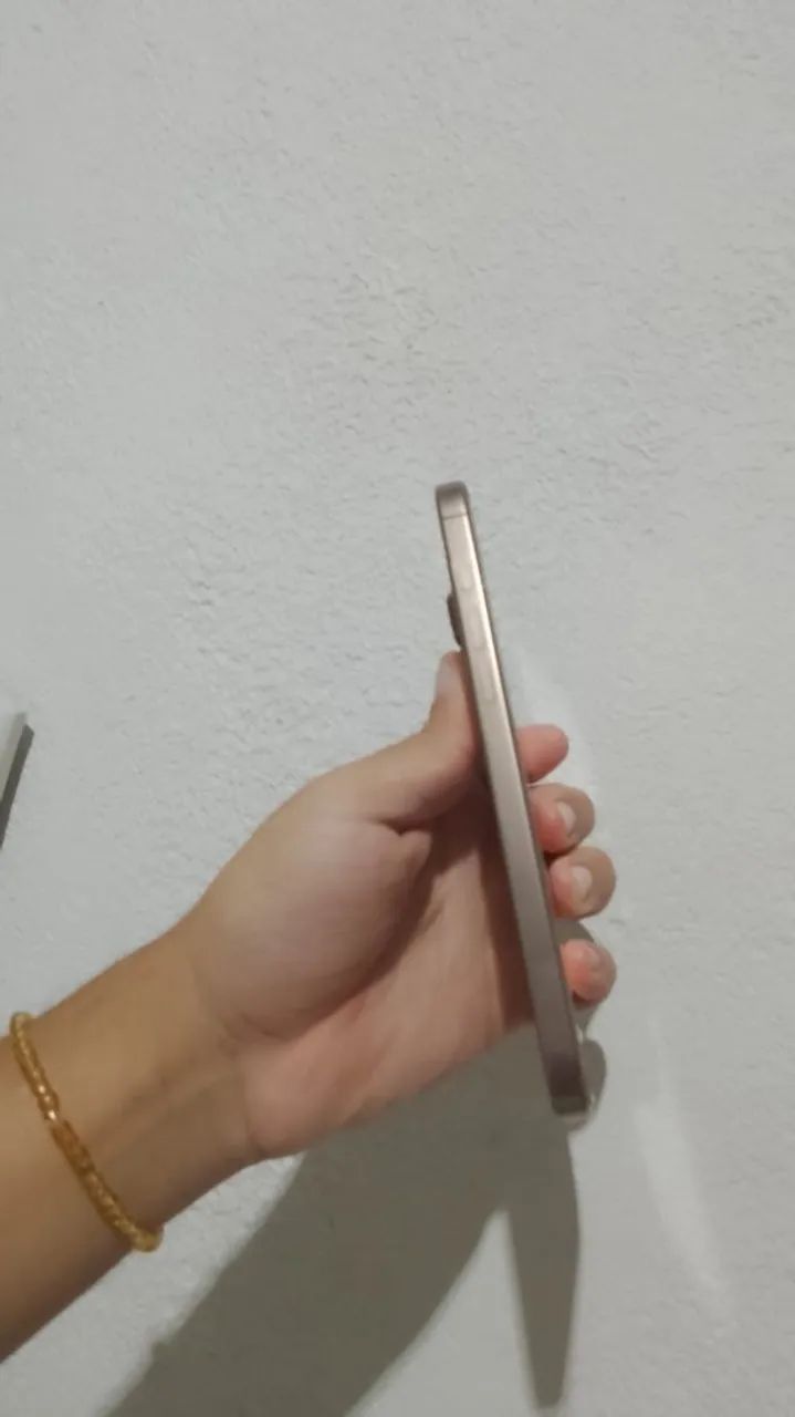 iPhone 16 pro max  - Foto 4