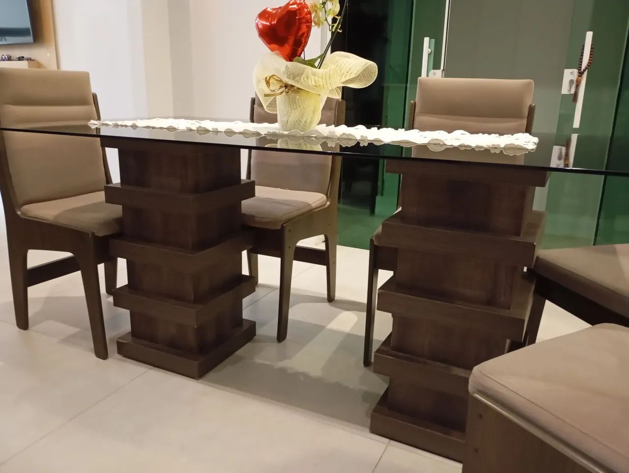 Mesa jantar com cadeiras - Foto 4