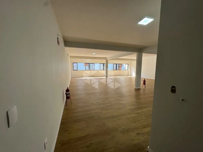 Sala 102M² - para Alugar - Foto 2