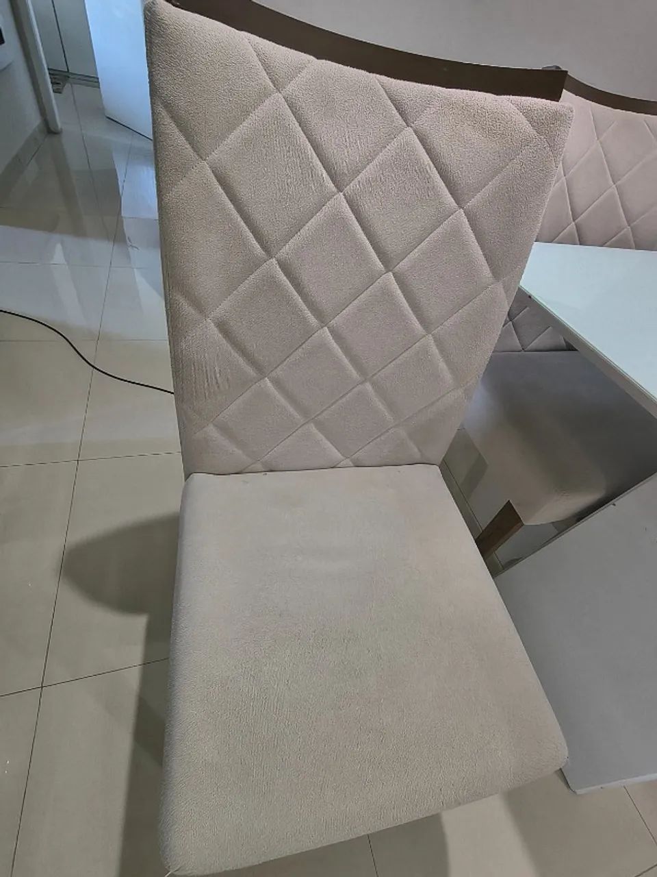 Mesa de jantar 4 cadeiras  - Foto 2