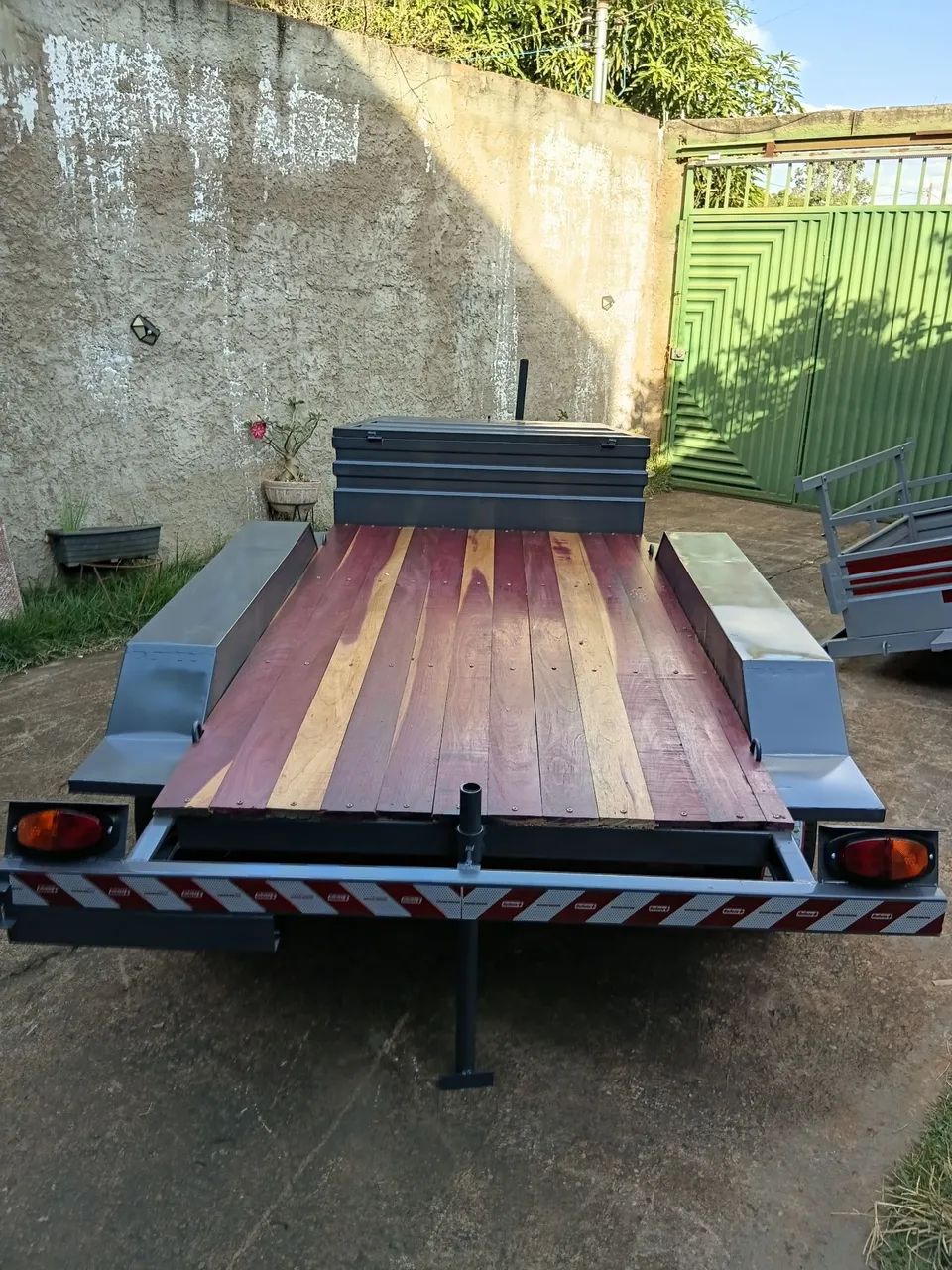 Carretinha prancha trucada em trindade  - Foto 3