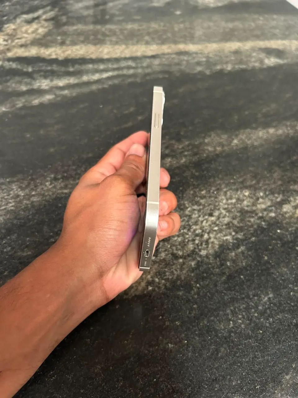 Vendo iPhone 13 128GB PERFEITO ESTADO - Foto 3