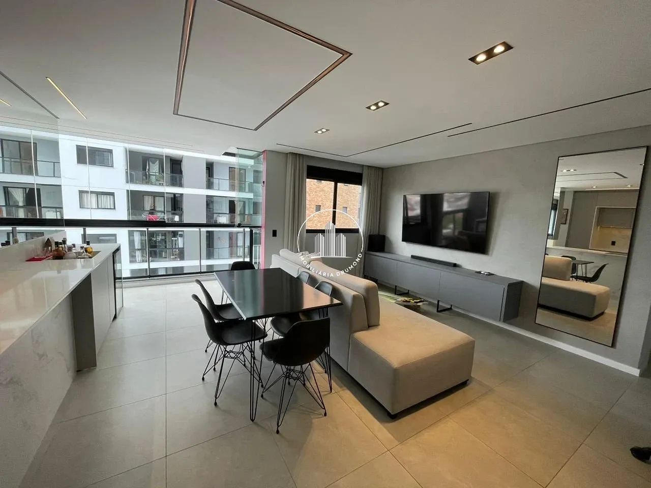 Apartamento 1 Quarto com 1 Suíte e 64m² - Areias