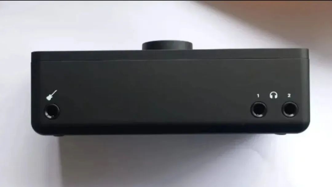 Interface de áudio Evo8 praticamente zerada - Foto 3