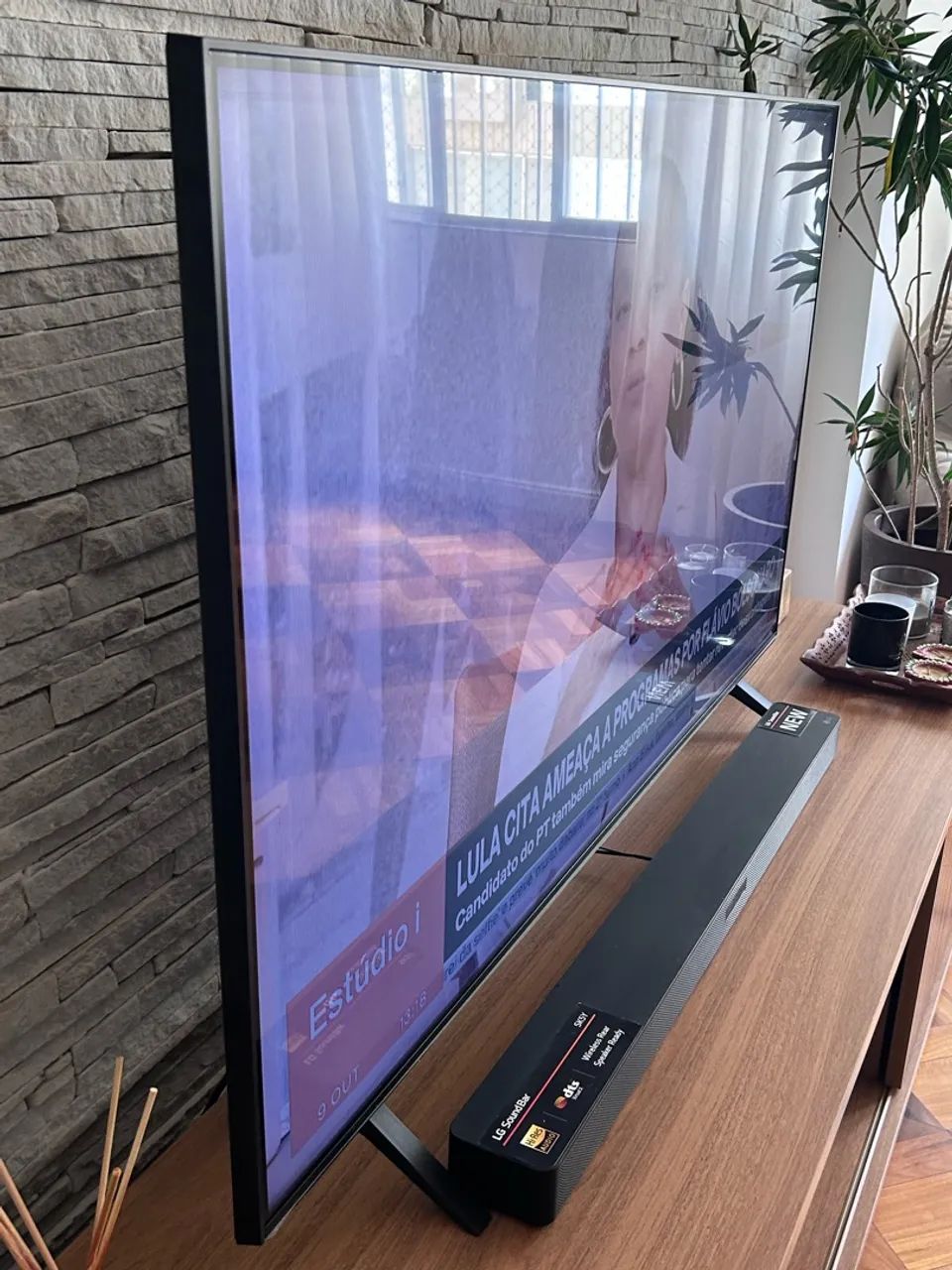 Smart TV LG 55 com caixa e nota fiscal - Leia ! - Foto 4