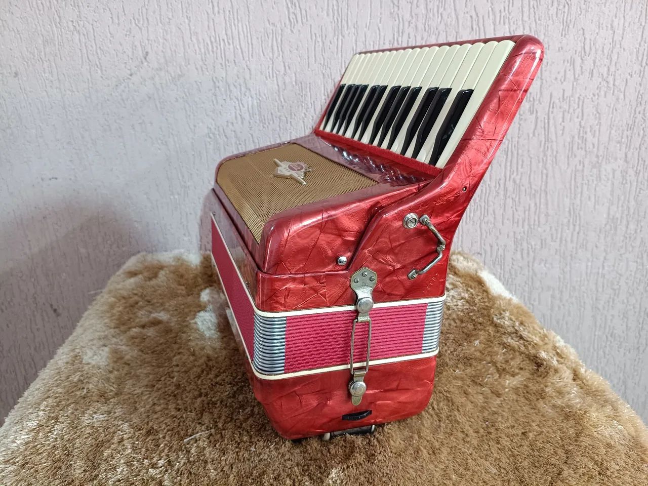 Acordeon Scala 48 baixos. Pegar e tocar. - Foto 4