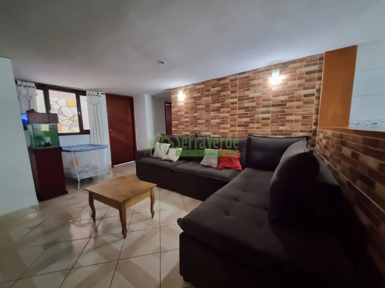 NOGUEIRA (EXCELENTE IMÓVEL COMERCIAL COM 3 CASAS E 3 LOJAS) - Foto 2