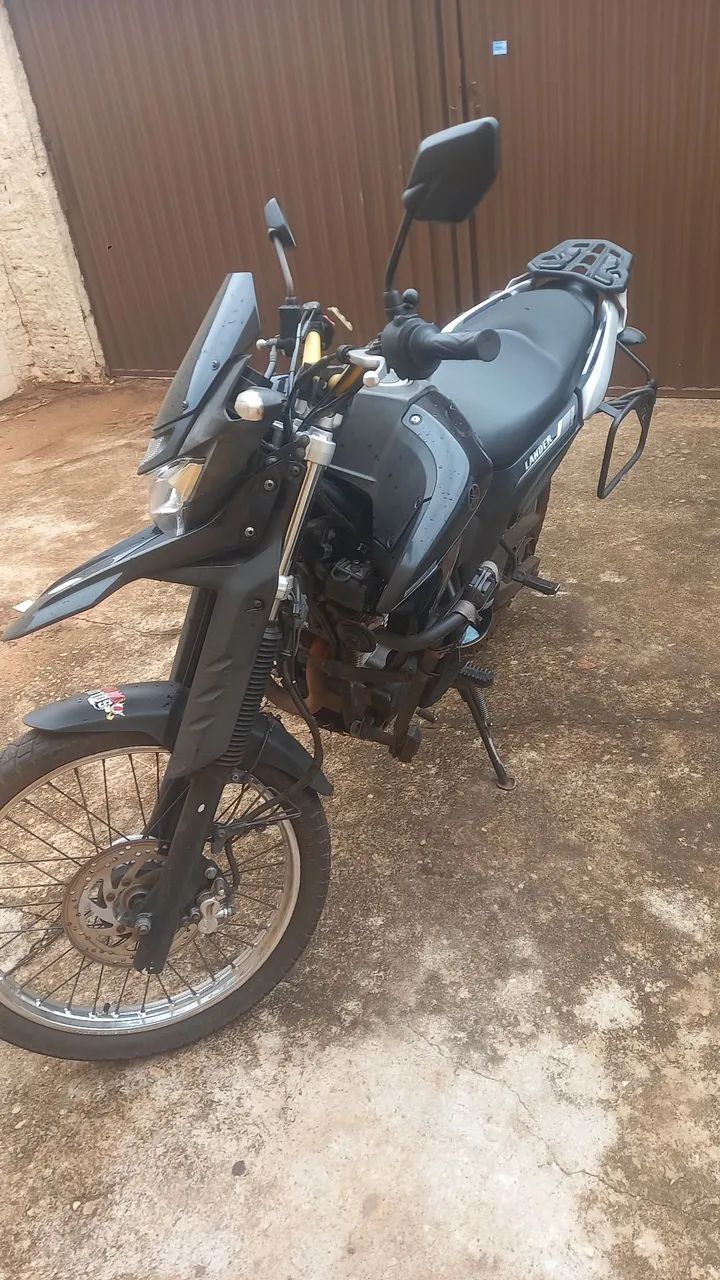 XTZ 250 Lander - Foto 2