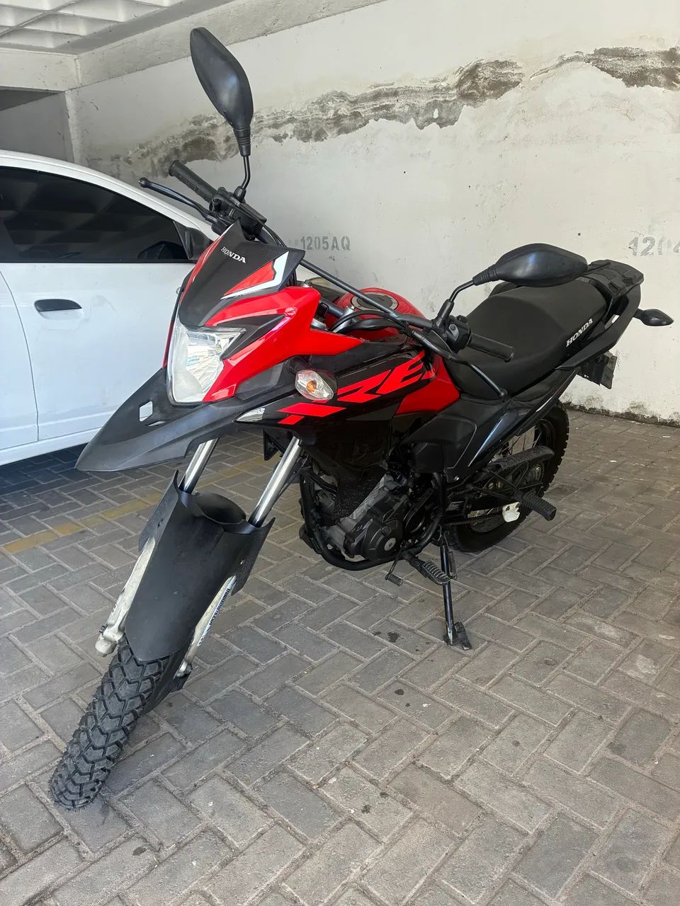 XRE 190 com abs ano 2023  - Foto 2