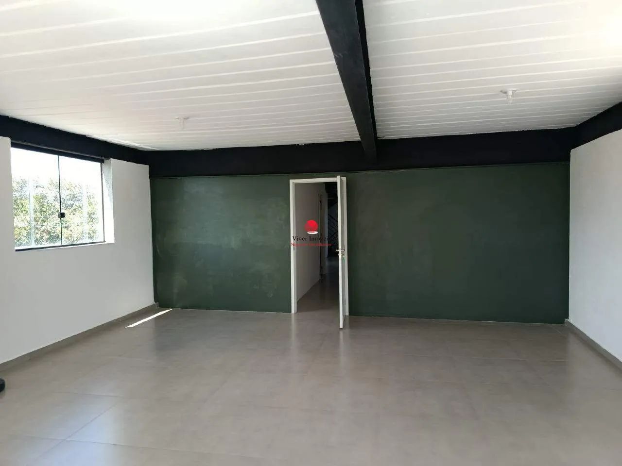 Prédio Comercial/Industrial à Venda em Vespasiano  541 m²