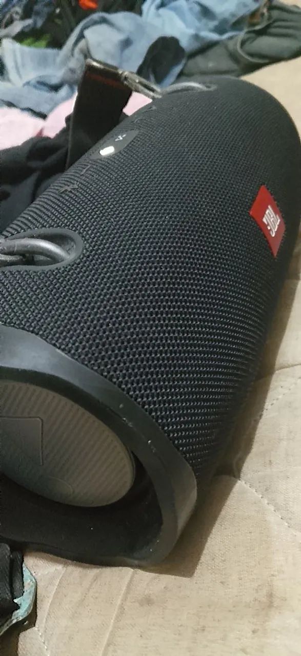Caixa Bluetooth Portátil Jbl Xtreme 2 