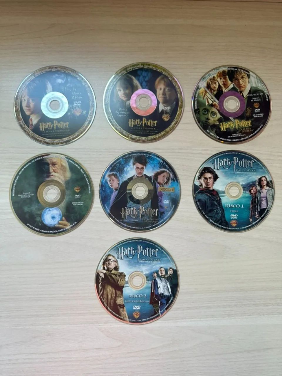 DVDs do Harry Potter (1º ao 4º filme, sendo dois duplos e um simples) - Foto 2