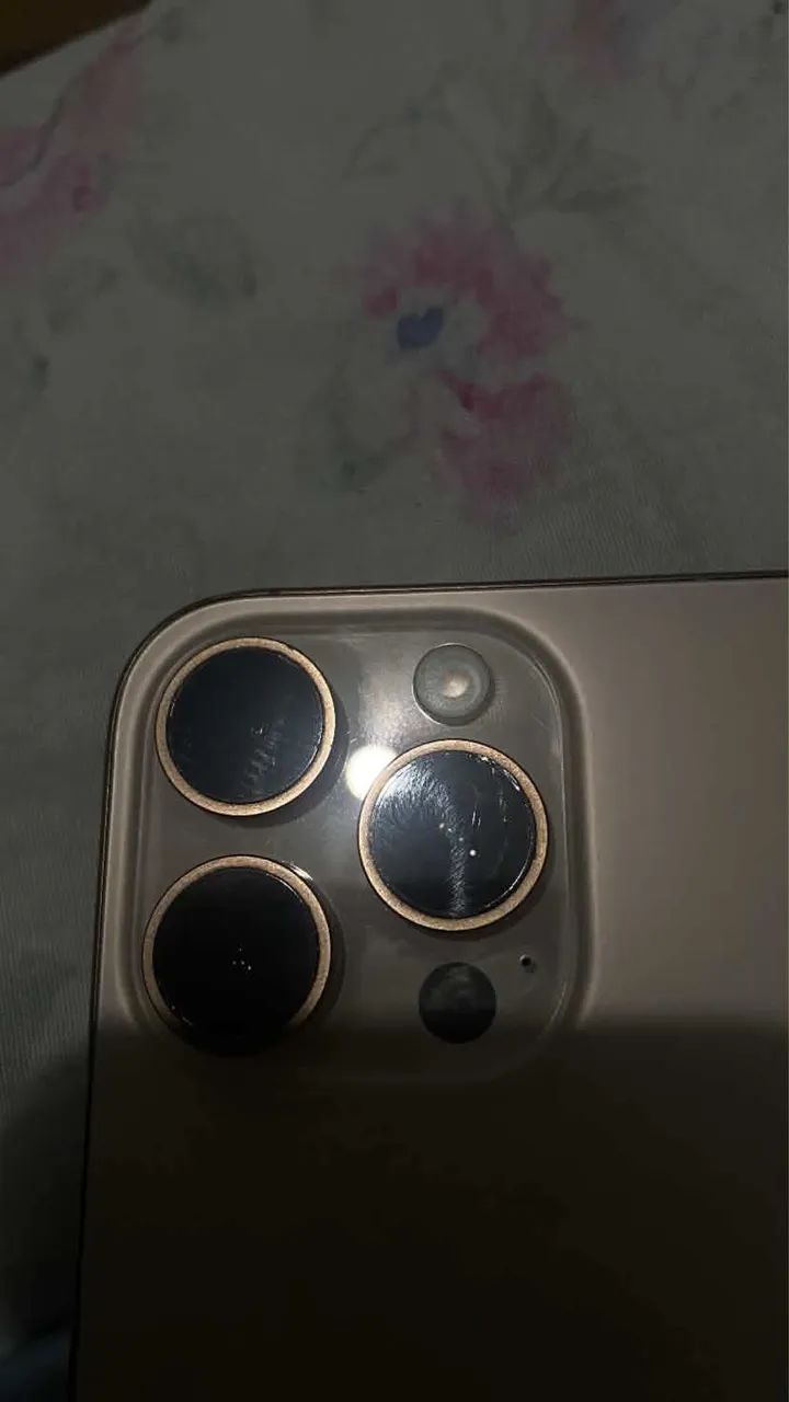 iPhone 16 pro max - Foto 2